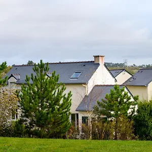 Ferienpark Lagrange Le Hameau De Peemor Pen, Crozon